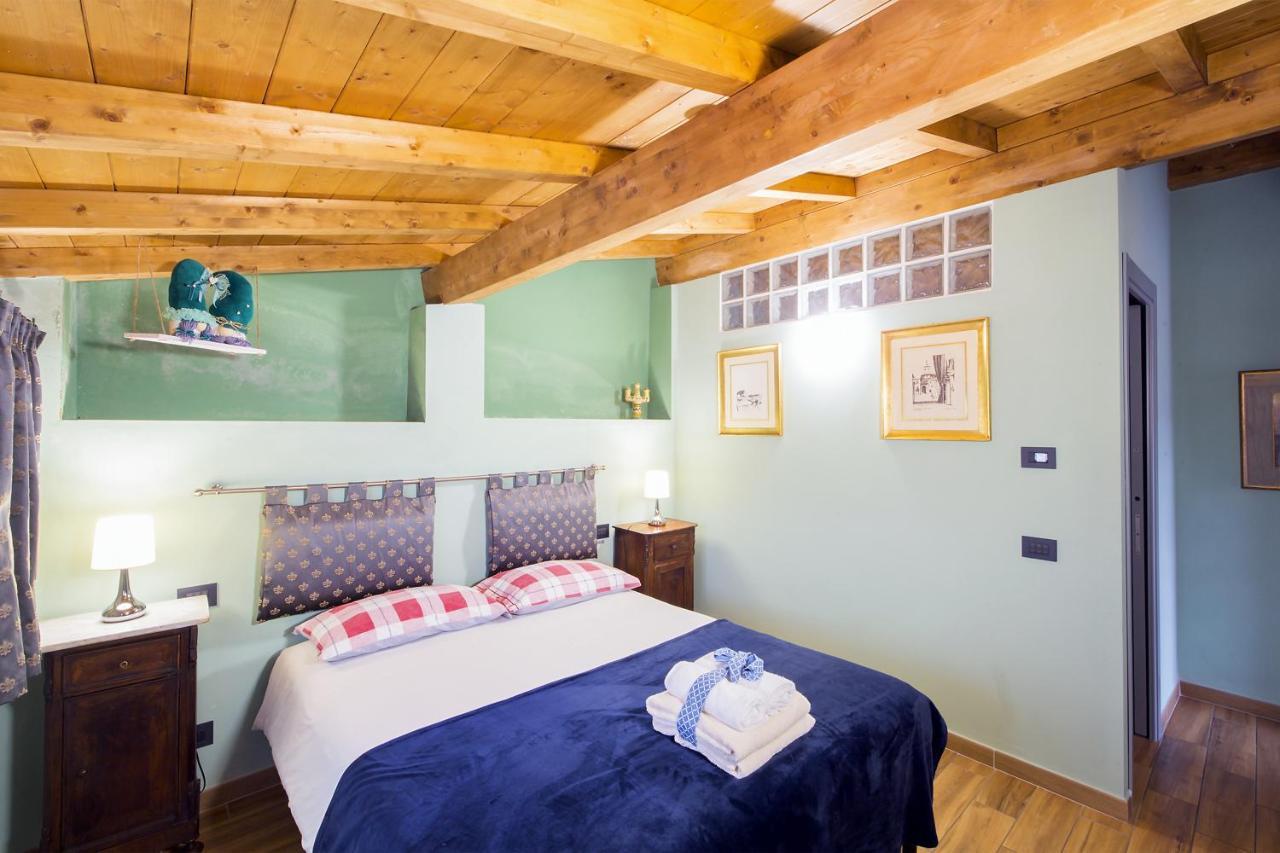 Alla Porta Di Sotto B&B Fivizzano Exteriör bild
