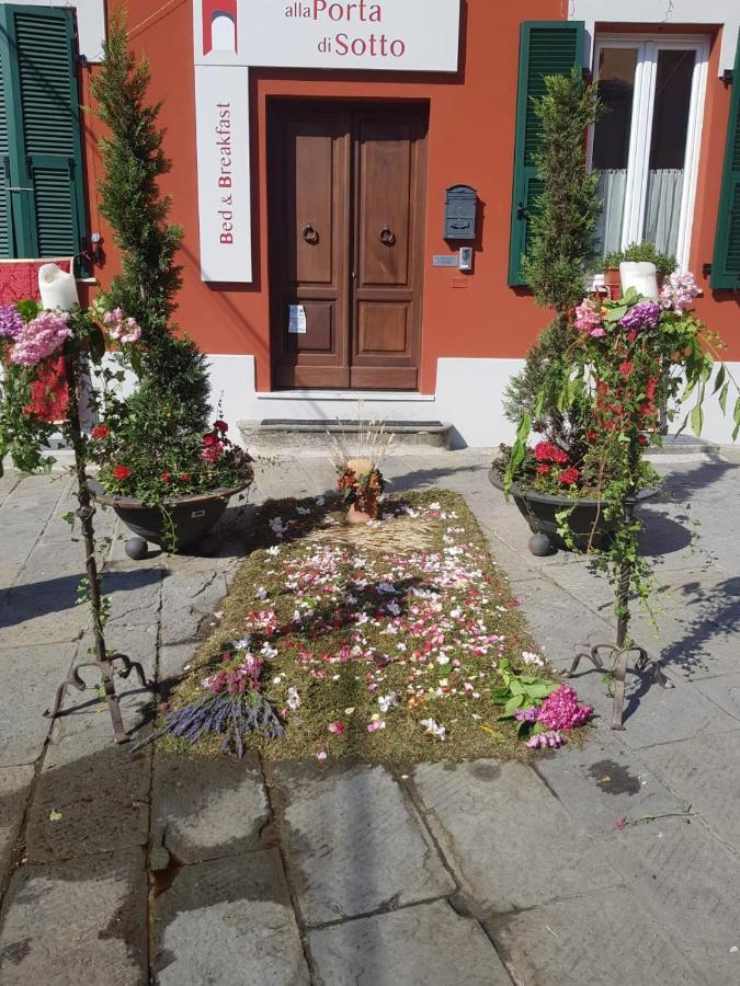 Alla Porta Di Sotto B&B Fivizzano Exteriör bild