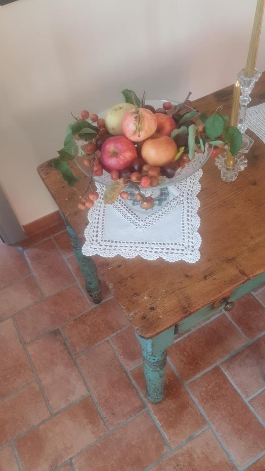 Alla Porta Di Sotto B&B Fivizzano Exteriör bild