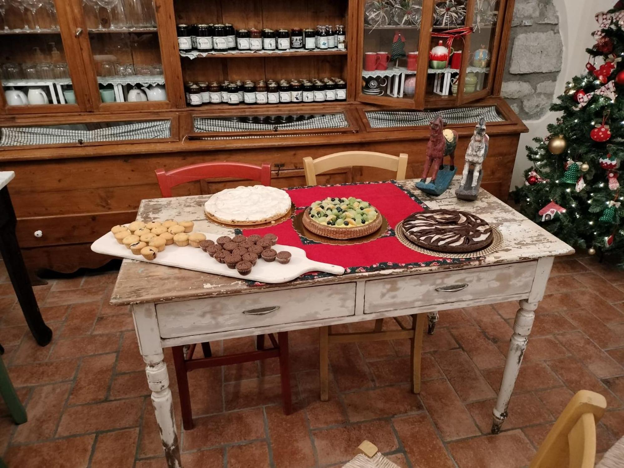 Alla Porta Di Sotto B&B Fivizzano Exteriör bild